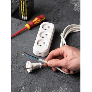 Колодка 3 гнезда с заземлением 16А Эксперт