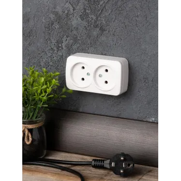 Розетка Минск 2-местная ОП 10А без заземления белая