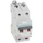 Выключатель автоматический двухполюсный 2А B DX3 10kА/16kА