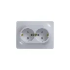 GLOSSA Розетка двойная с заземлением со шторками в сборе белая