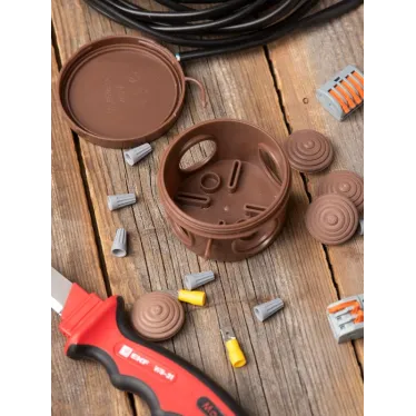 Коробка распаячная КМР-040-038 с крышкой (73х43) 4 мембранных ввода тёмное дерево IP54 PROxima