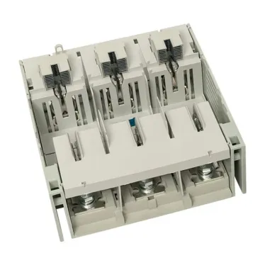 Выключатель-разъединитель УВРЭ 630А откидной под предохранители ППН (габ.3)