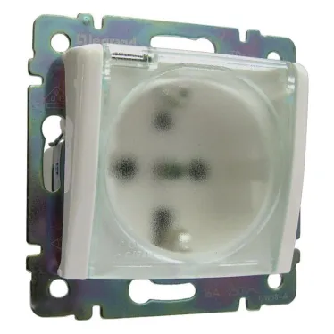 VALENA Розетка с заземлением с крышкой со шторками белая