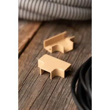 Угол T-образный (15х10) (4 шт) Plast PROxima под светлое дерево