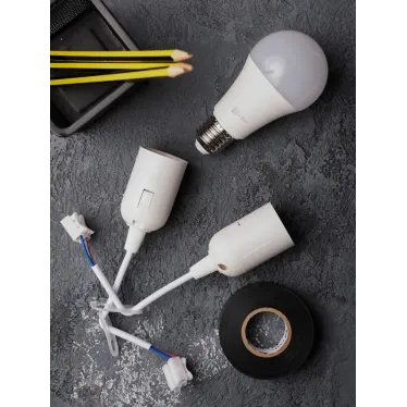 Патрон Е27 подвесной с клеммной колодкой пластик белый PROxima