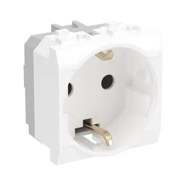 BRAVA Розетка 2 модуля с заземлением со шторками белая