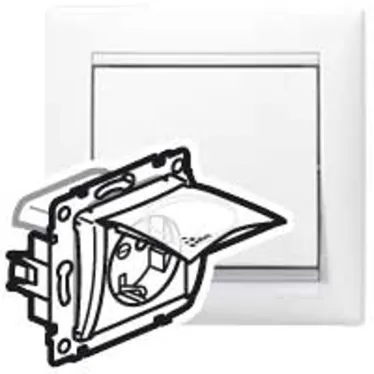 Розетка с заземлением IP44 - Legrand Valena - со шторками с защитной крышкой 16А 250В винтовые зажимы - белая