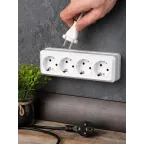 Розетка Рим 4-местная 16А с заземлением белая