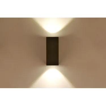 Cветильник светодиодный WL-Cube настенный 10W 4000K 80х80х230 мм угол 60° IP54 RAL9005 черный муар | V1-R5-91513-21000-5401040 | VARTON