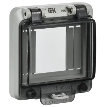 Крышка защитная для выреза в шкафу пластик 4 модул