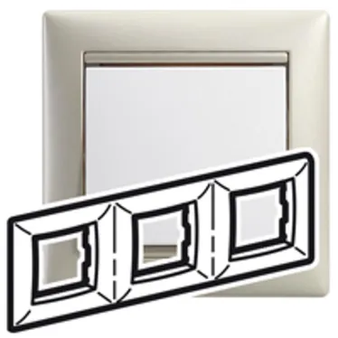 VALENA Рамка 3 поста горизонтальная жемчужная