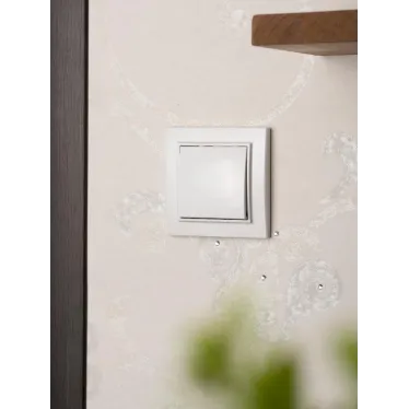 Кнопка нажимная СП Минск 10А белый