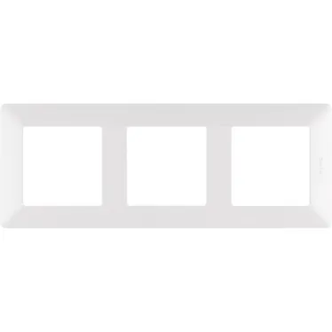 Valena LIFE Рамка 3 поста белая универсальная