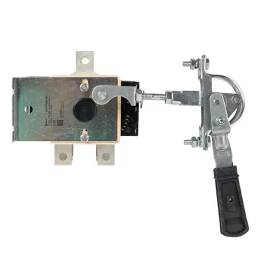 ВР32У-37A71240-R 400А, 2 направ. с д/г камерами, с передней смещённой рукояткой MAXima