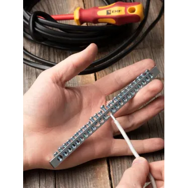 Шина PEN ноль-земля (6x9мм) 24 отв. цинк крепеж покраям