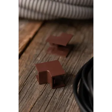 Угол внутренний (16х16) (4 шт) Plast под темное дерево