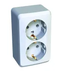 ЭТЮД Розетка двойная наружная с заземлением без шторок белая