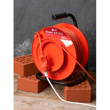 Удлинитель на катушке ''Атлант 2.0'' 1 гнездо 40м без заземления ПВС 2*0,75 6А/1,3кВт PROxima