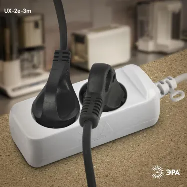 Удлинитель Россия UX-2e-3m c заземл, 3х0,75мм2, ПВС, 2гн, 3м UX-2e-3m