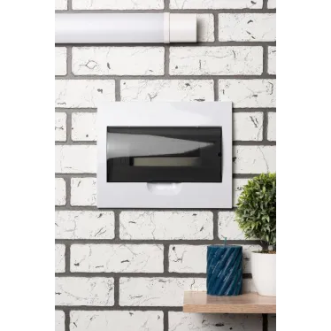 Щит распределительный встраиваемый ЩРв-П-12 IP40 пластиковый