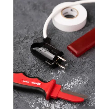 Евровилка с ушком черная 16А