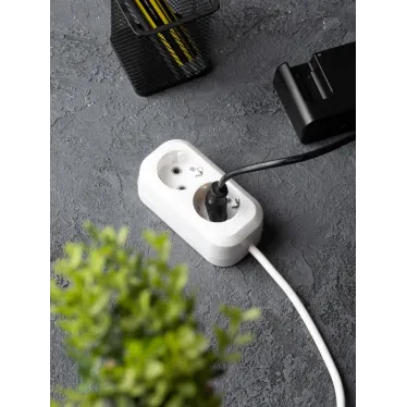 Удлинитель Эксперт 2 гнезда 2 метра 16А/3,0кВт с заземлением ПВС 3х1 EKF