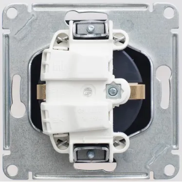 GLOSSA Розетка с заземлением шоколад в рамку