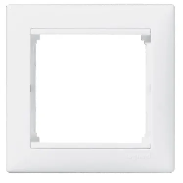 VALENA Рамка 1 пост горизонтальная белая