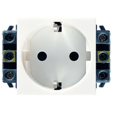 Mosaic Розетка с заземлением со шторками белая