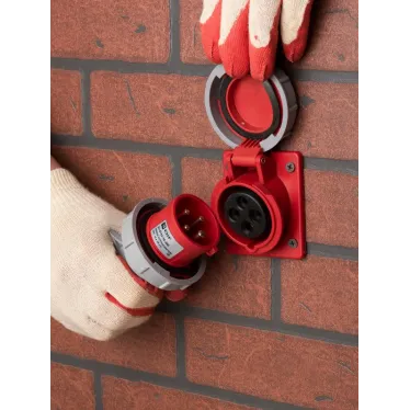 Розетка стационарная внутренняя угловая 4142 3Р+РЕ 16А 380В IP67 PROxima