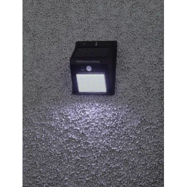 Фасадный светильник с датчиком движения, на солнечной батарее, 20LED, 60 Лм ERAFS064-04