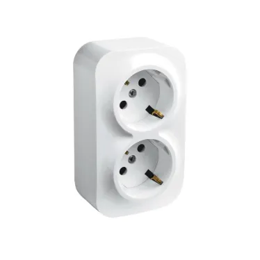 Quteo розетка двойная с заземлением с защитными шторками 16 A 250 В IP 20 Белая