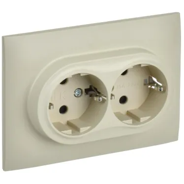 SKANDY Розетка 2-местная с заземлением с защитными шторками 16А в сборе SK-R07B бежевый IEK