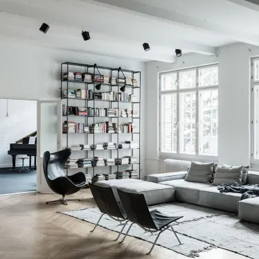 Светильник трековый на шинопровод ДПО Е27 без лампы белый