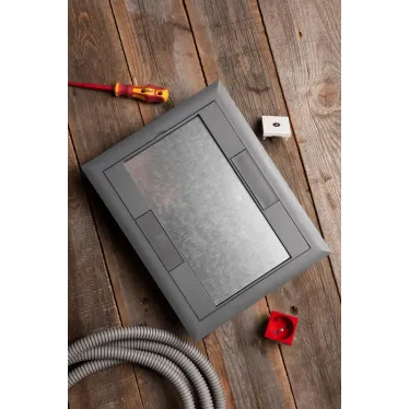 Лючок напольный C-Line 12 (с приборной рамкой)