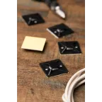 Площадка самоклеящаяся (40х40 мм) черная (100 шт)