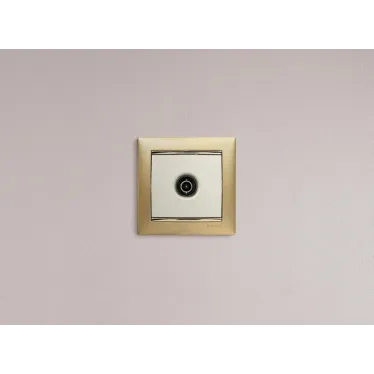 VALENA Розетка телевизионная TV звезда в рамку слоновая кость 1.5дБ