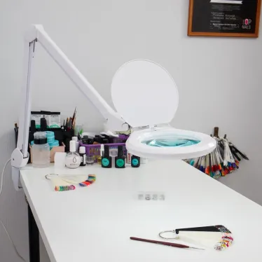 Лупа на струбцине , круглая, 5D, с подсветкой 72 LED, регулятор яркости, белая | 31-0532 | REXANT