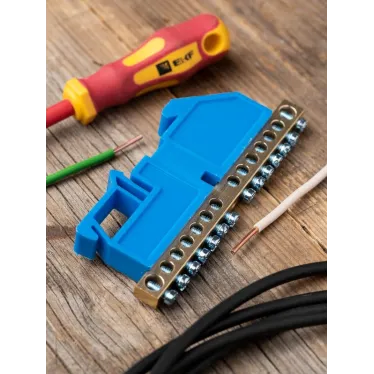 Шина нулевая 63.14 изолятор на DIN-рейку латунь