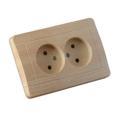 Розетка двойная скрытая сосна