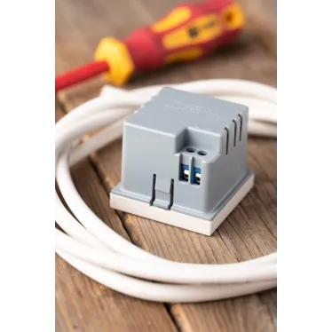 Розетка USB, сила тока 2.1 А (2 гнезда) без индикатора