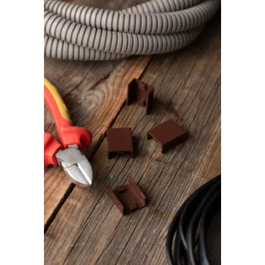 Соединитель (20х10) (4 шт) Plast под темное дерево