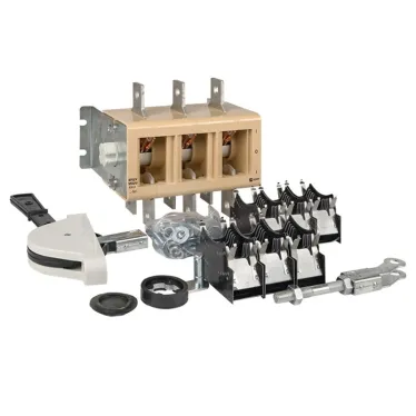 ВР32У-39A71240-R 630А, 2 направ. с д/г камерами, с передней смещённой рукояткой MAXima