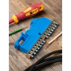 Шина нулевая 63.14 изолятор на DIN-рейку латунь