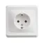 ЭТЮД Розетка скрытая с заземлением без шторок белая