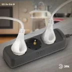 Удлинитель электрический UX-3e-3m-B с заземлением 3 розетки 3м ПВС 3x0,75мм2 10А черный