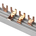 Шина соединительная типа FORK 4-фазная 63А 54 модуля