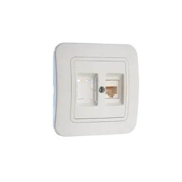 Lillium бел/бел розетка CAT5e + гнездо