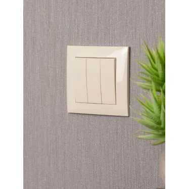 Валенсия выключатель 3-кл. 10А кремовый