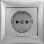 VALENA Розетка с заземлением в рамку алюминий
